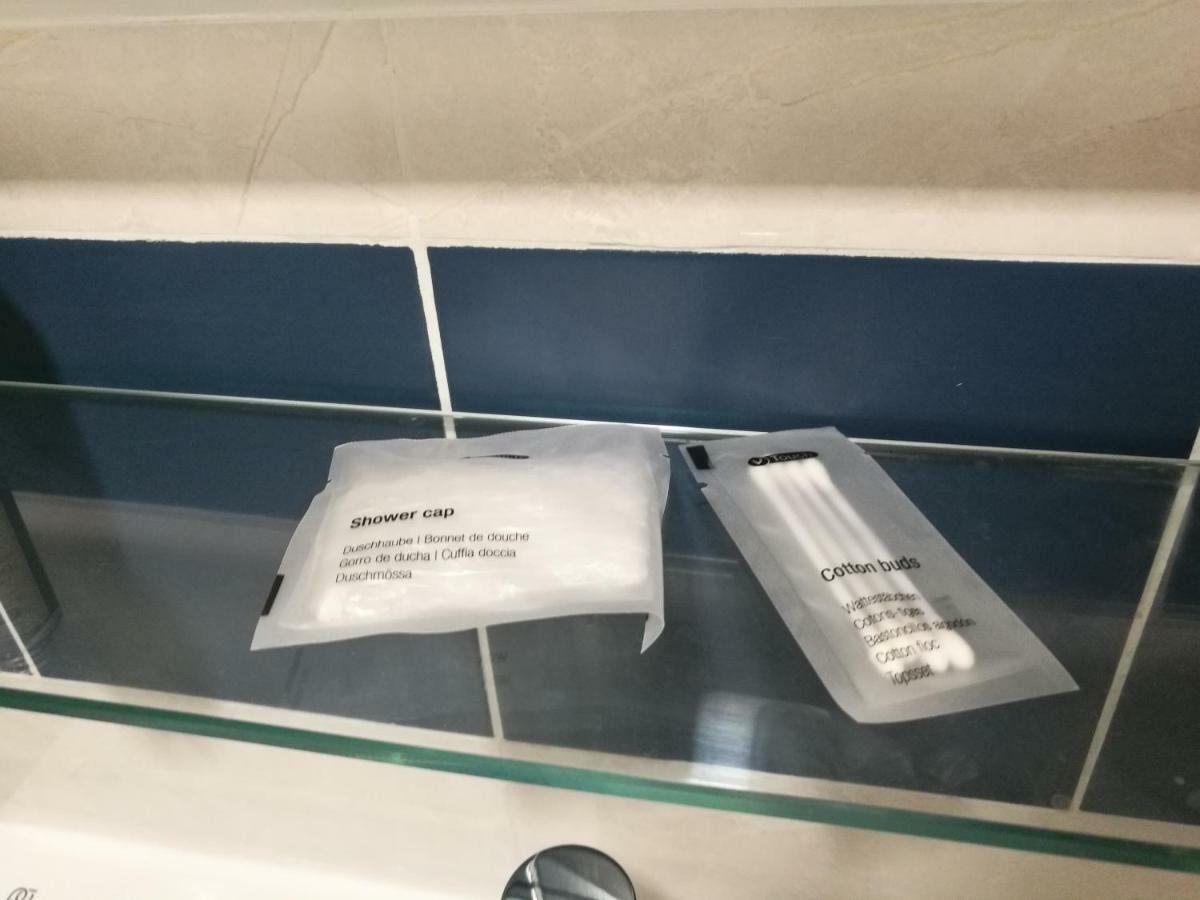 Отель Al Trenino Accomodation Рим Экстерьер фото